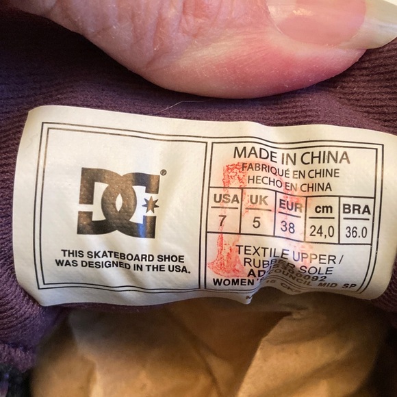 DC Burgundy & Cream Pattern Sneakers with Black Laces - Picture 8 of 8